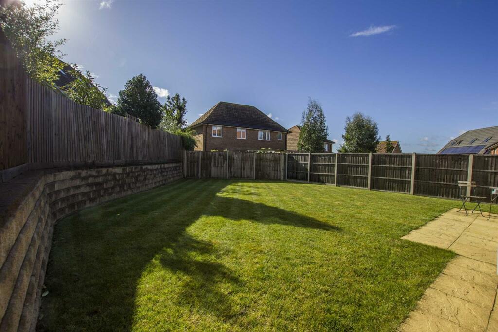 Property photo 28