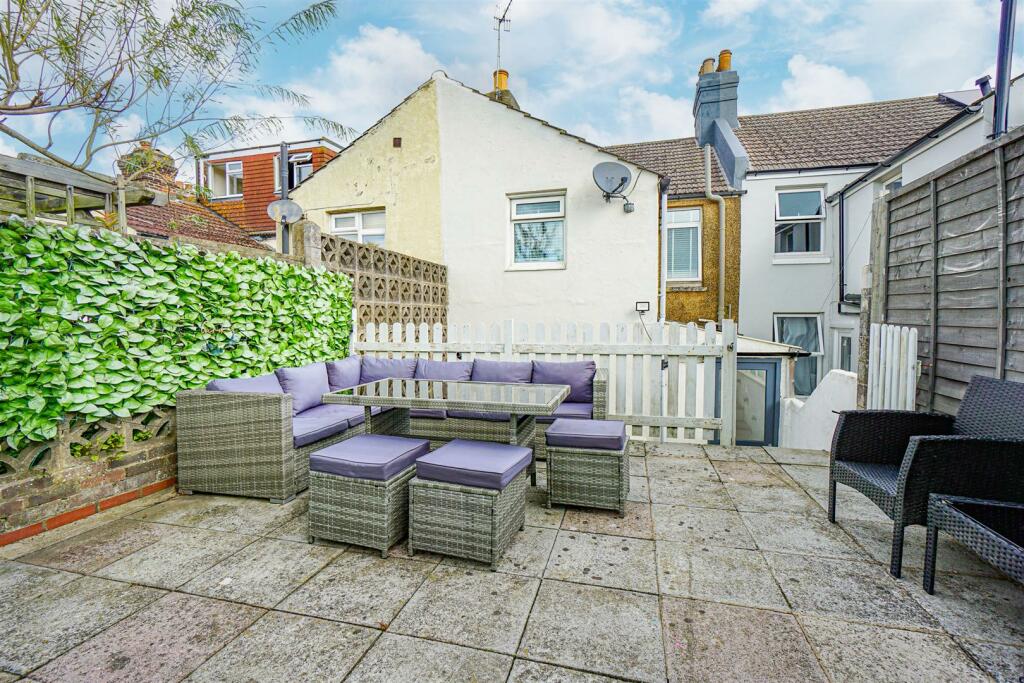 Property photo 24