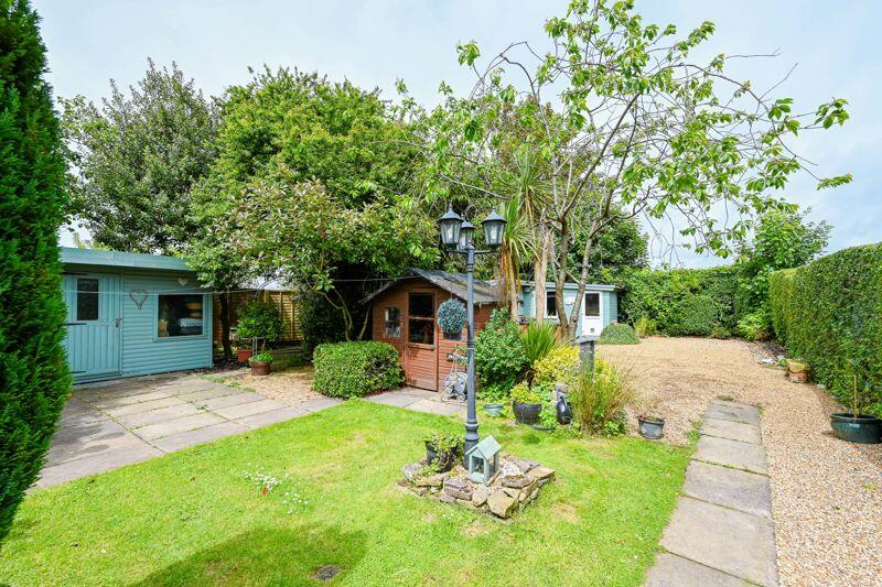 Property photo 31