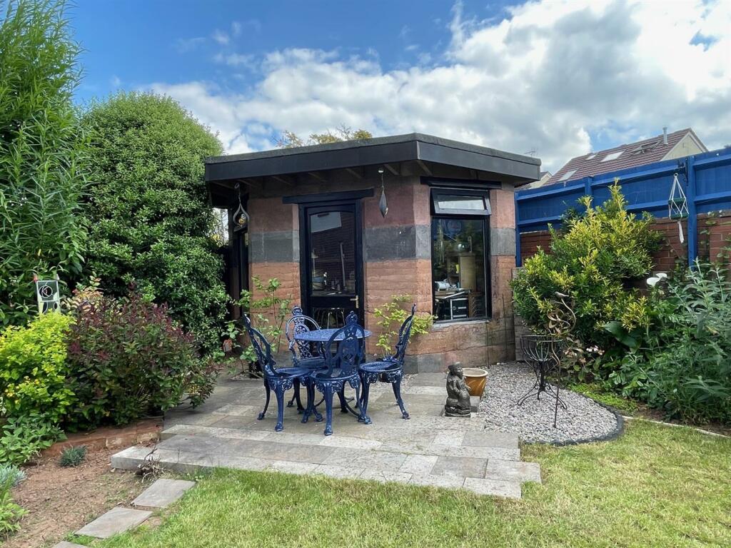 Property photo 32