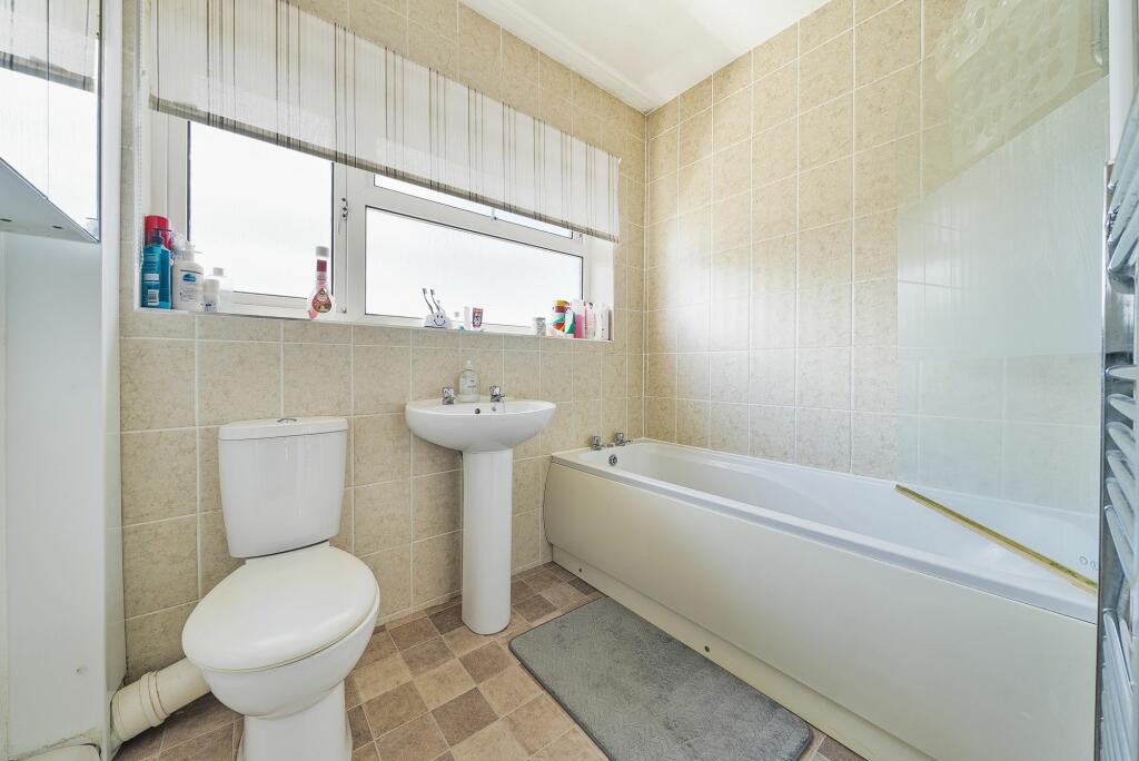 Property photo 33