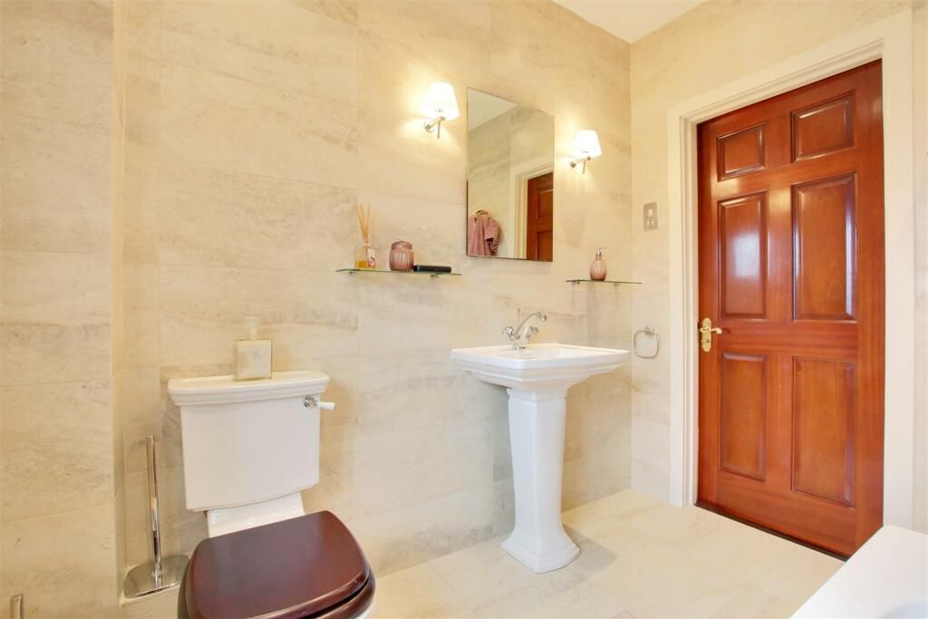 Property photo 15