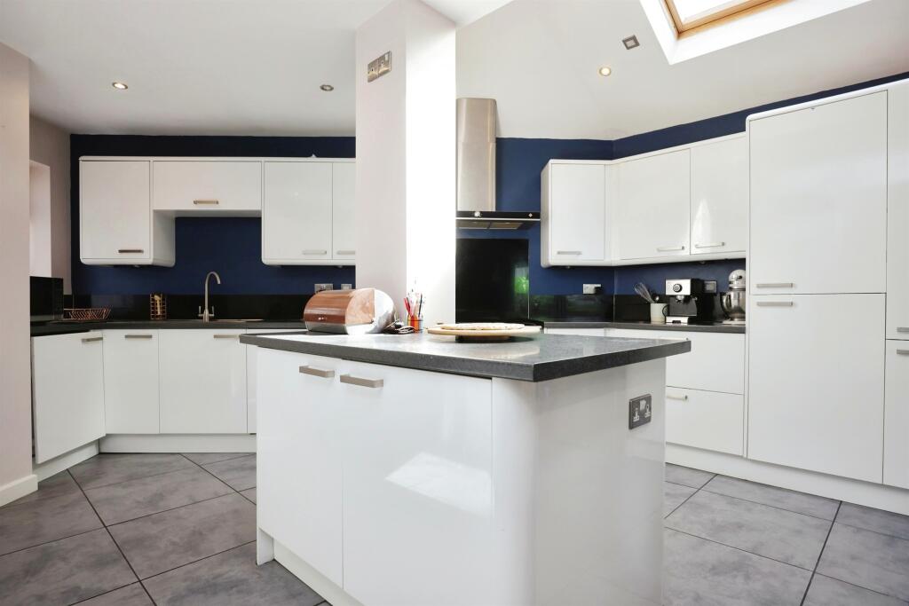 Property photo 30