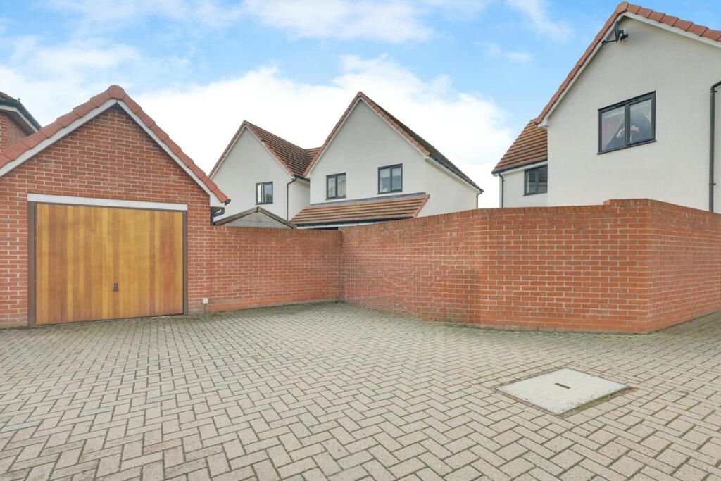 Property photo 15