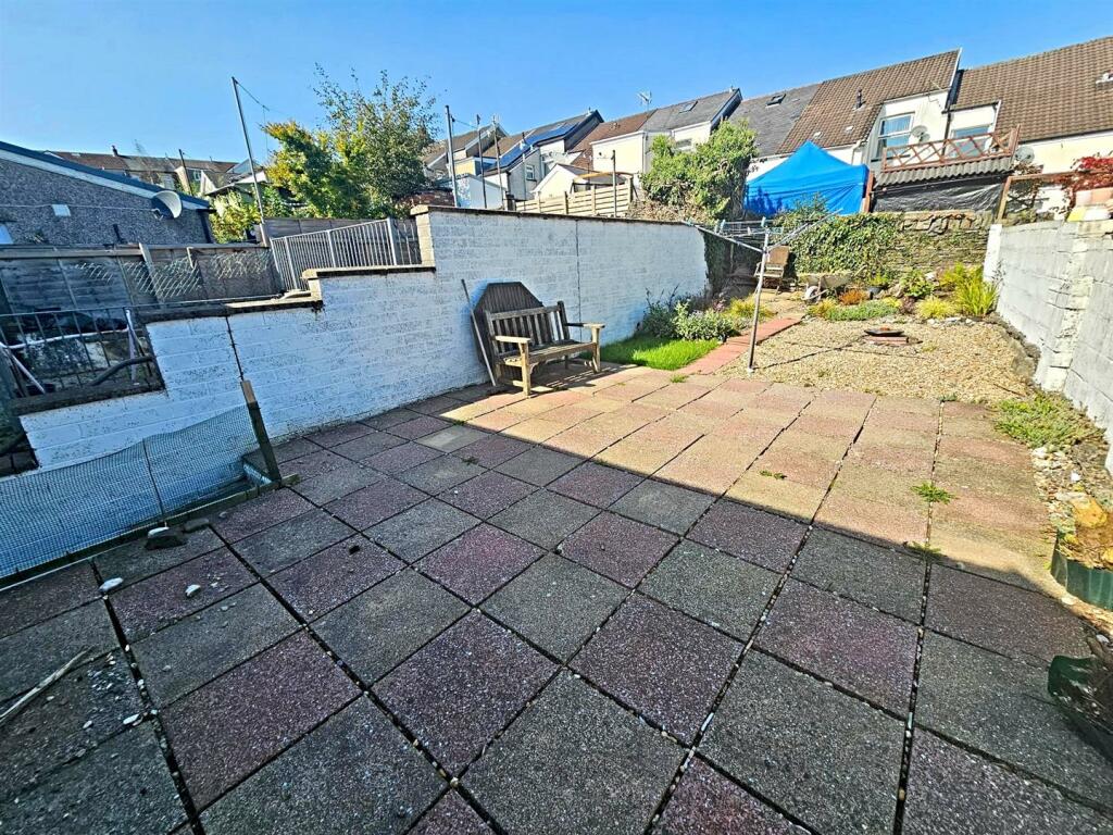 Property photo 15