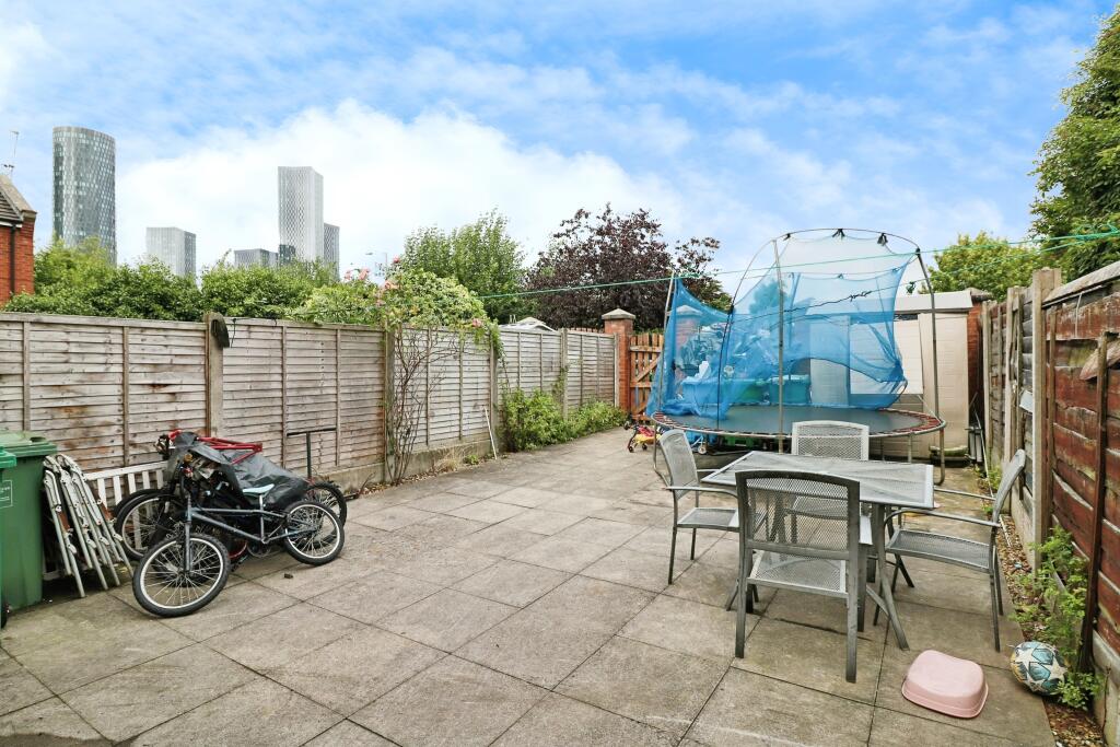 Property photo 16