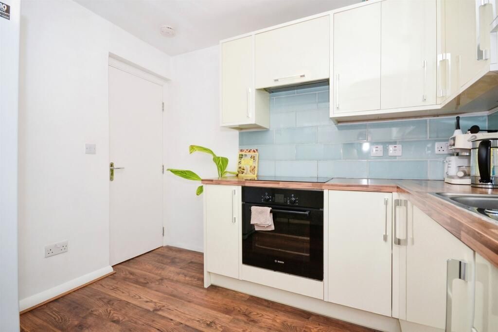 Property photo 12