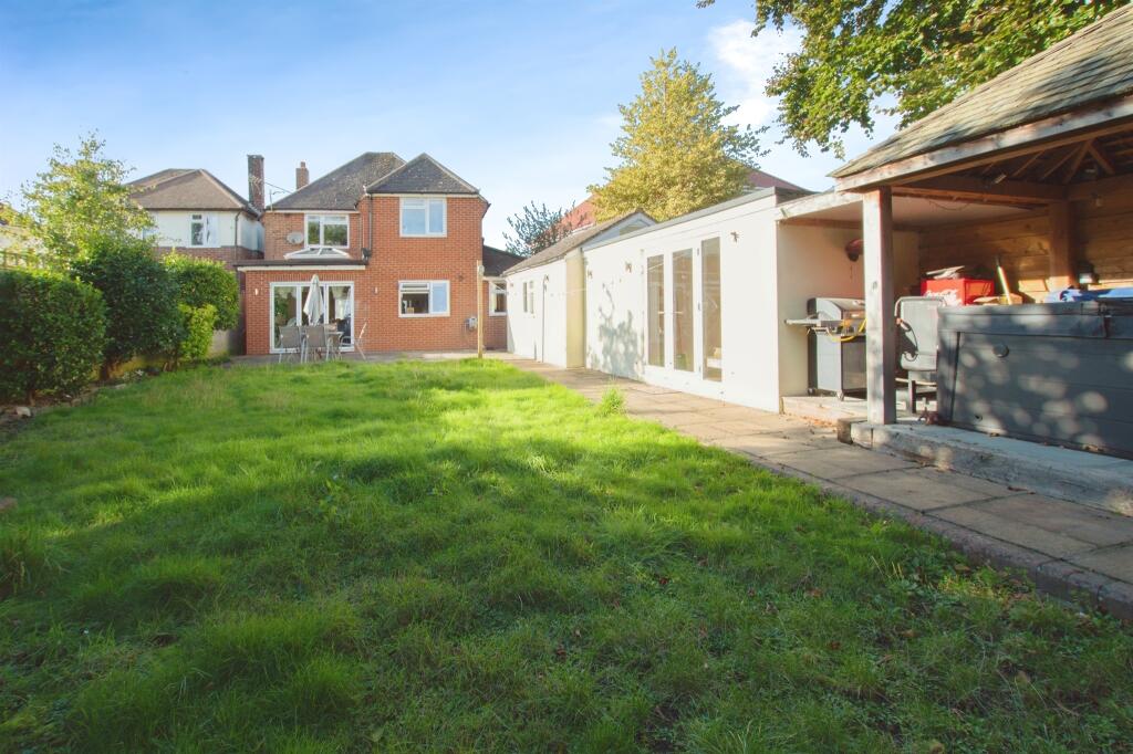 Property photo 35