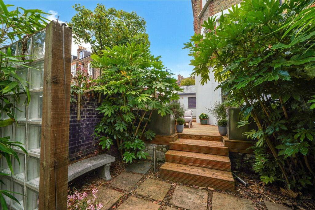 Property photo 35