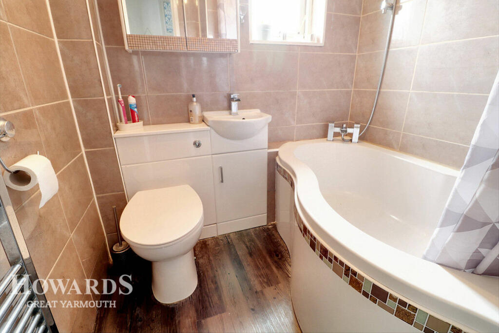 Property photo 38