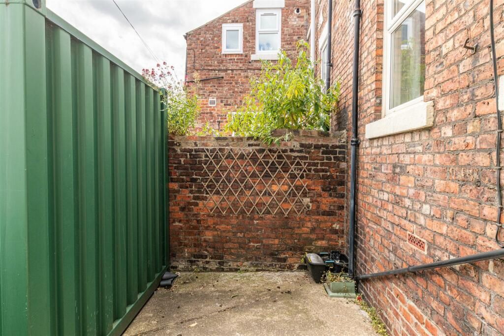 Property photo 12