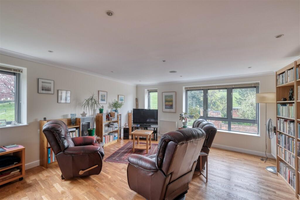 Property photo 17