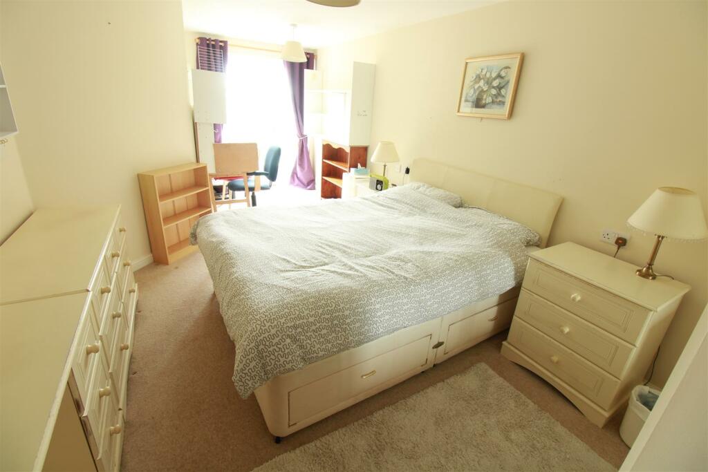 Property photo 33