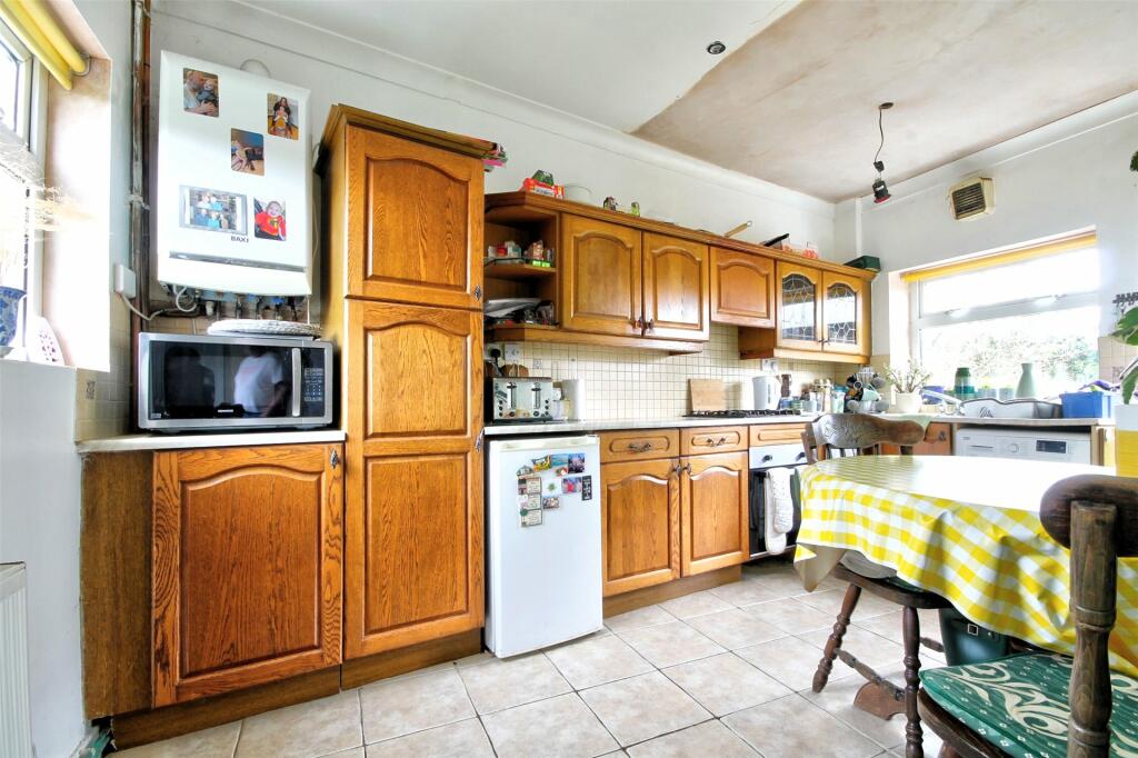 Property photo 33