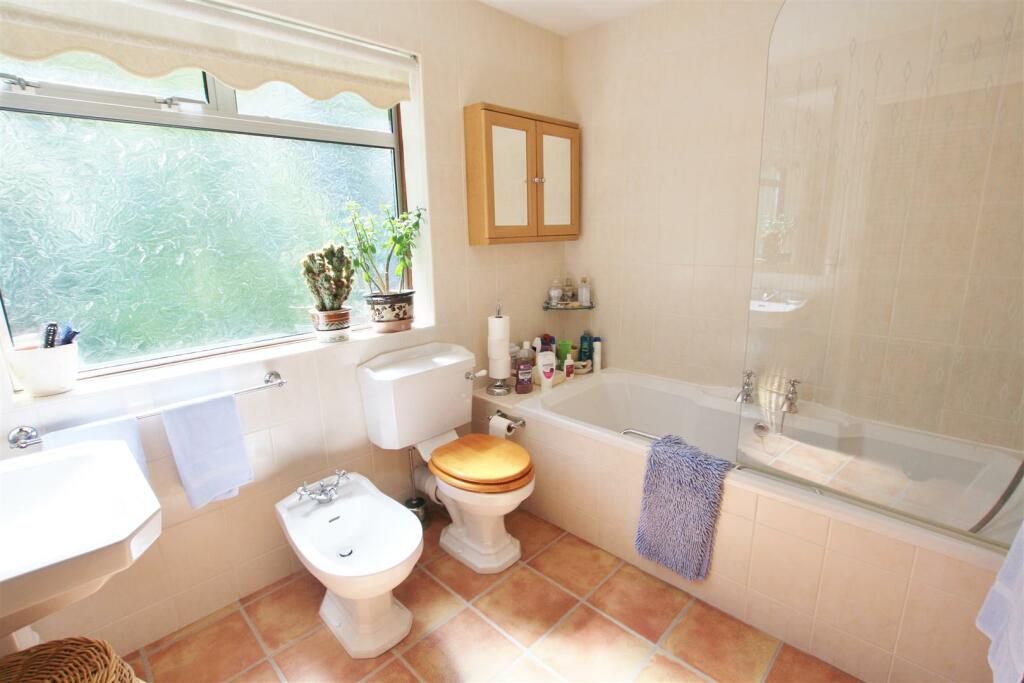 Property photo 24