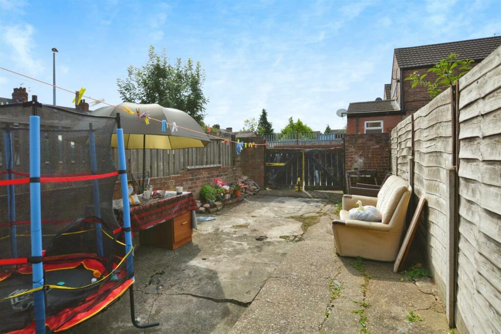 Property photo 24