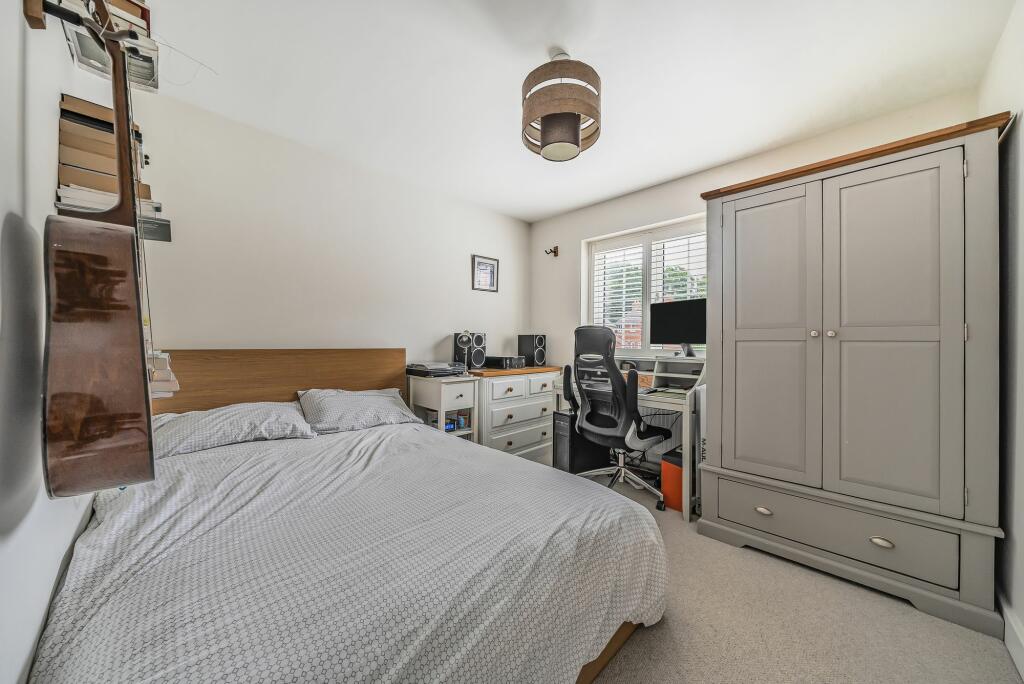 Property photo 32