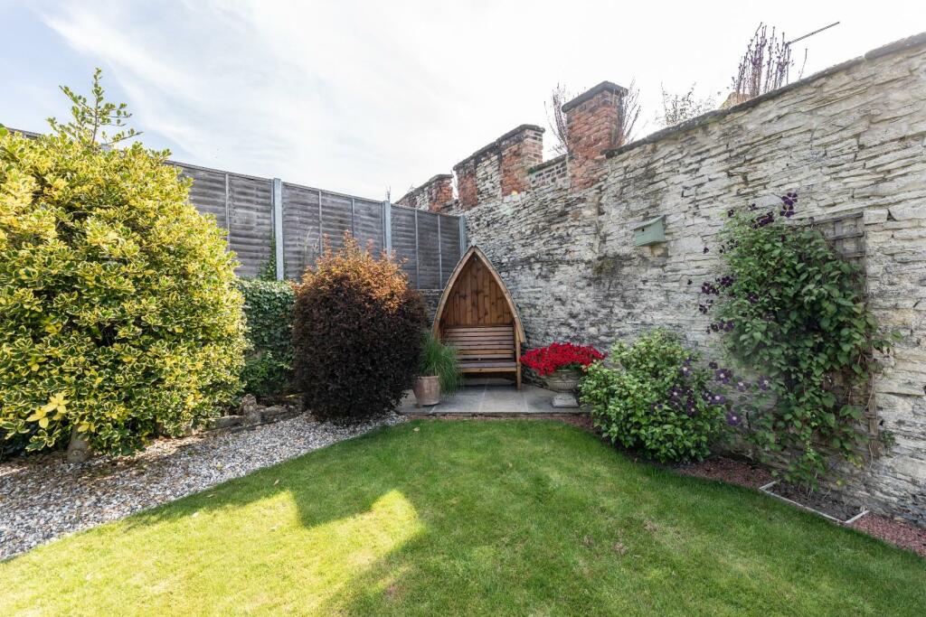 Property photo 34