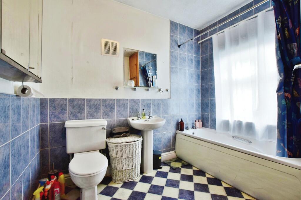 Property photo 16