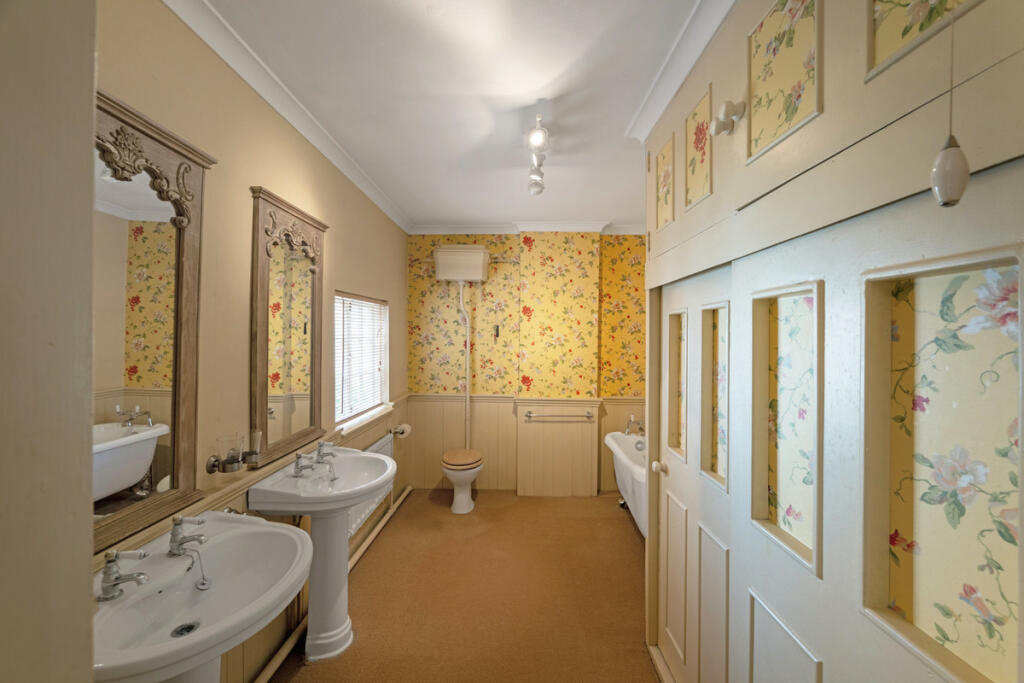 Property photo 30