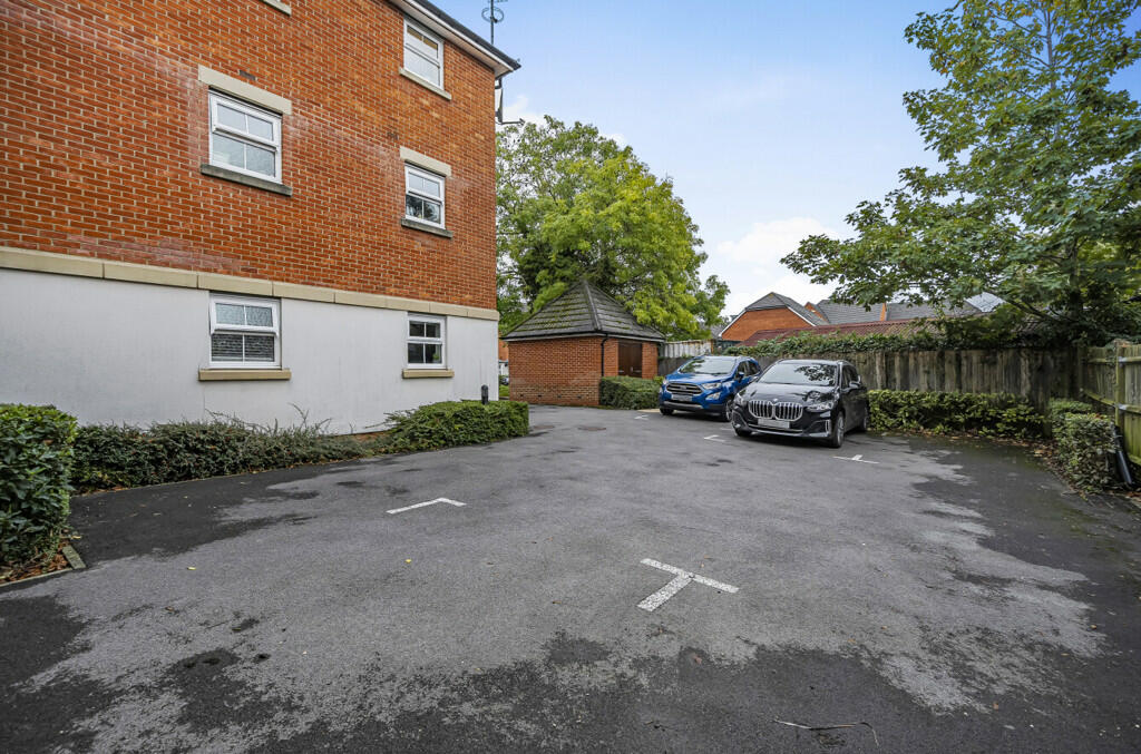 Property photo 32