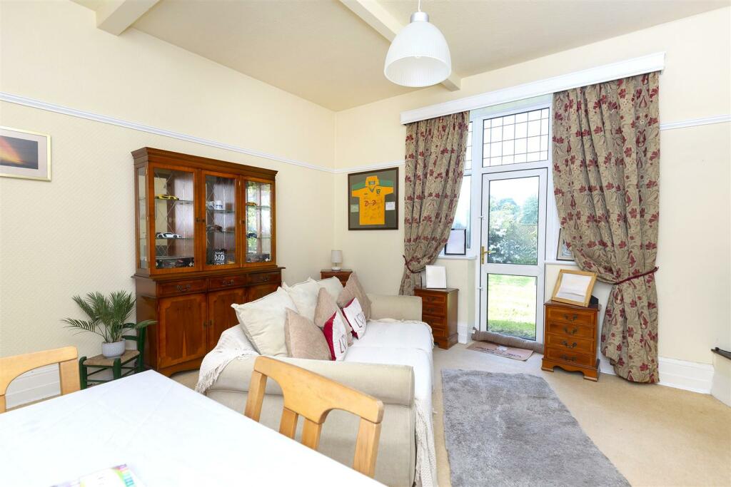 Property photo 32