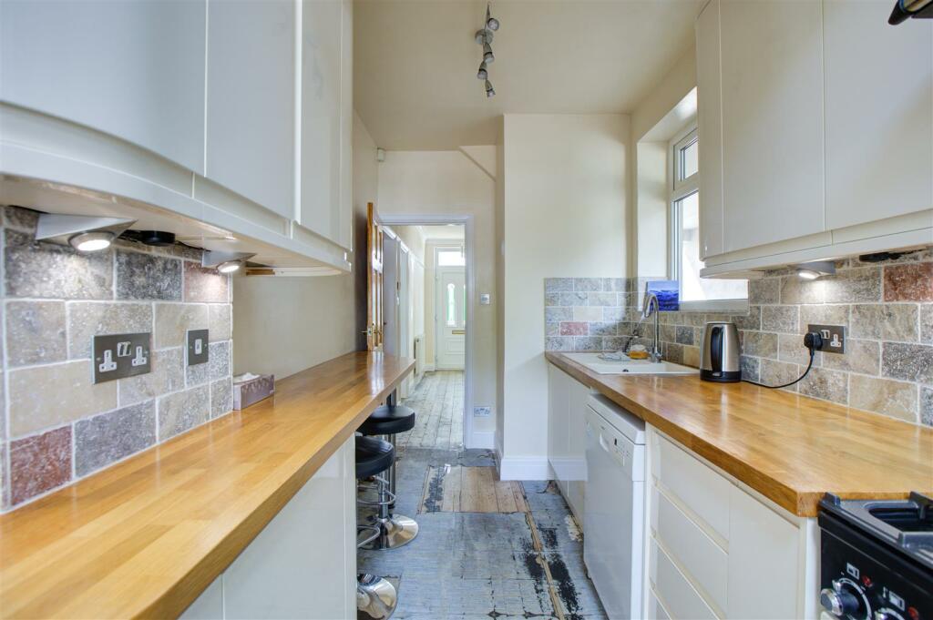 Property photo 28