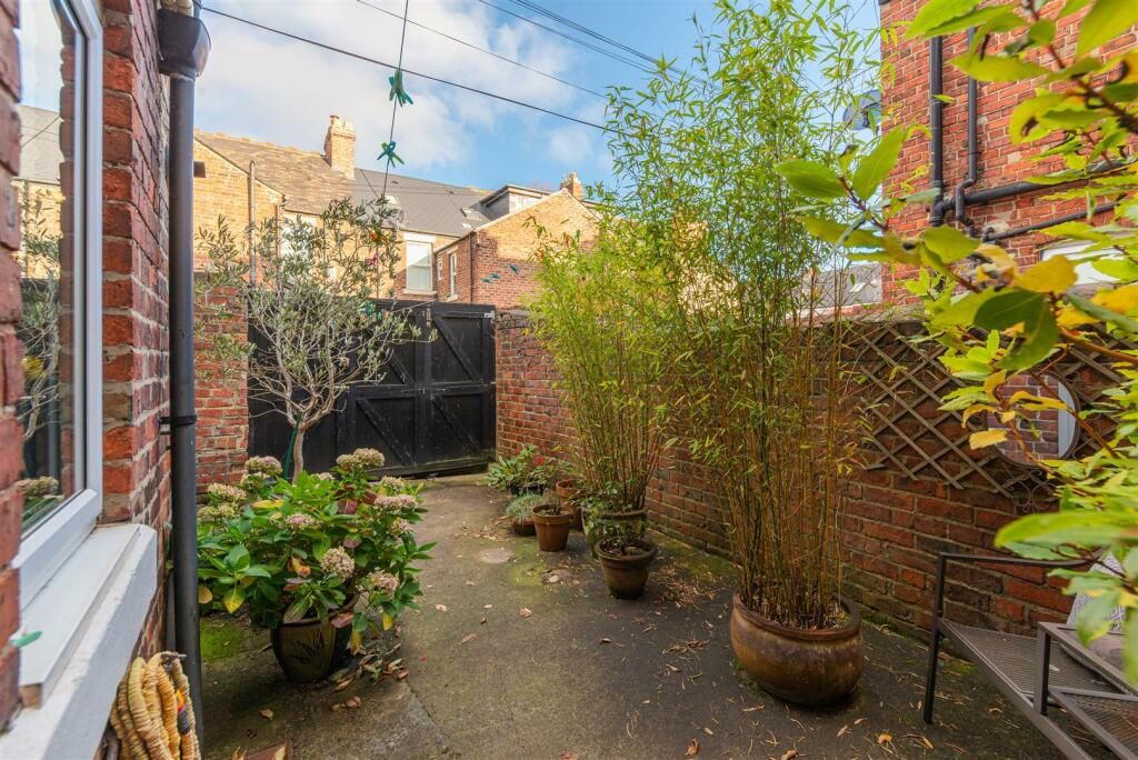 Property photo 15