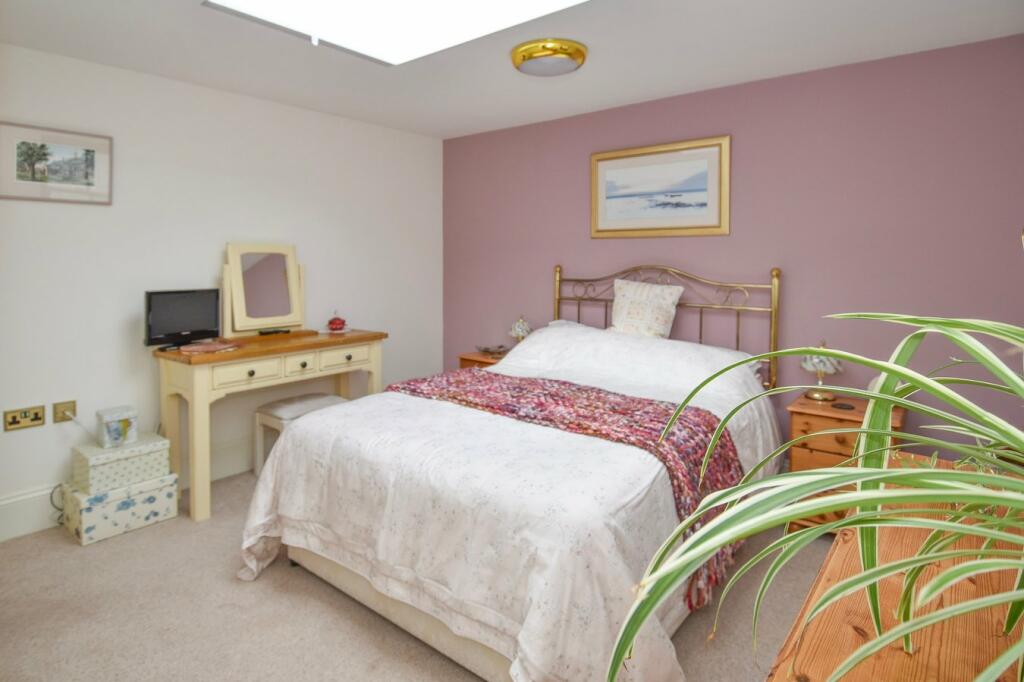 Property photo 28