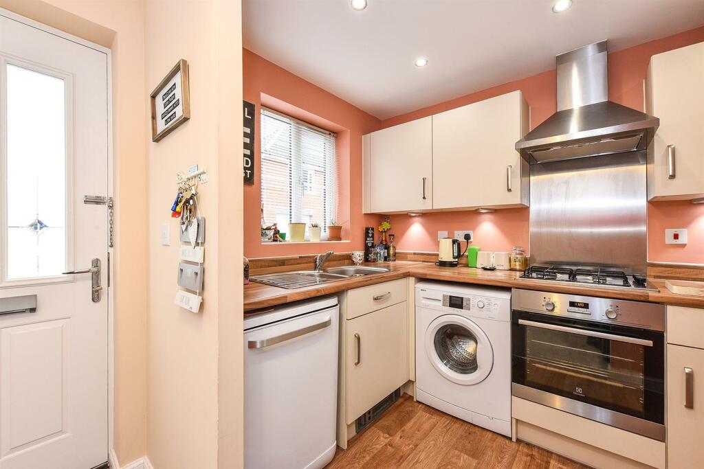 Property photo 33