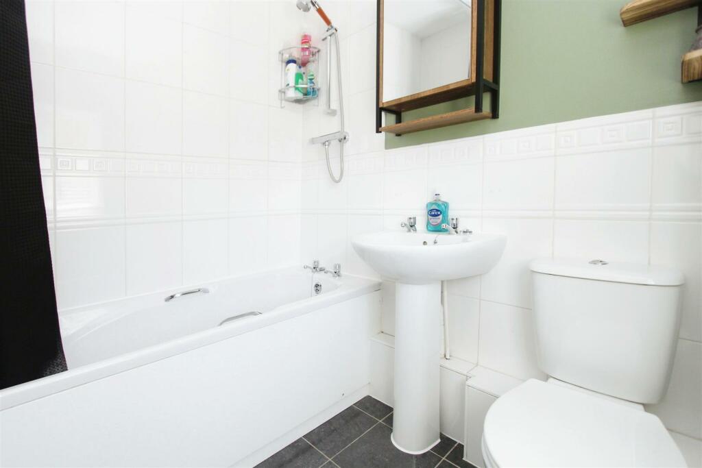 Property photo 28