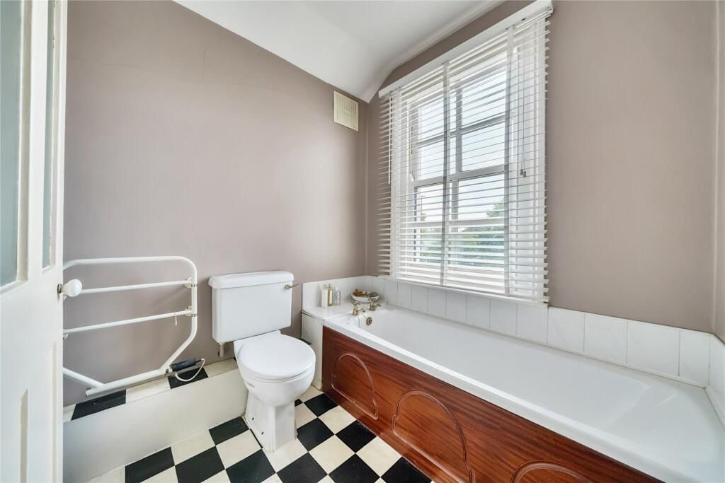 Property photo 12