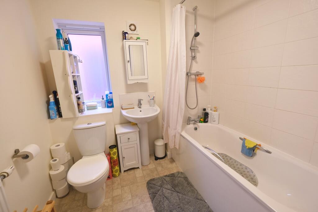 Property photo 32