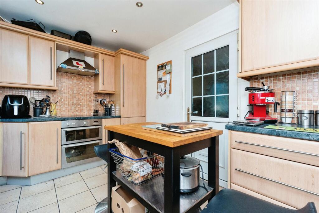 Property photo 16