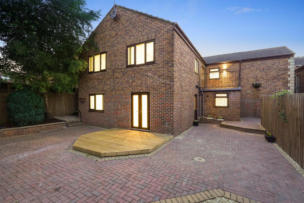 Property photo 36