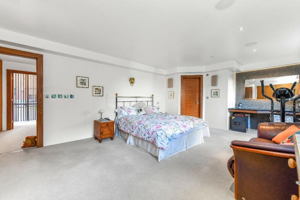 Property photo 17