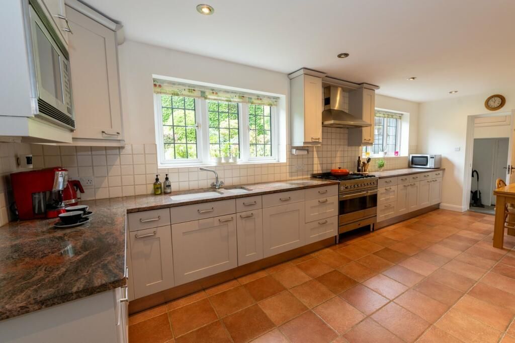 Property photo 12