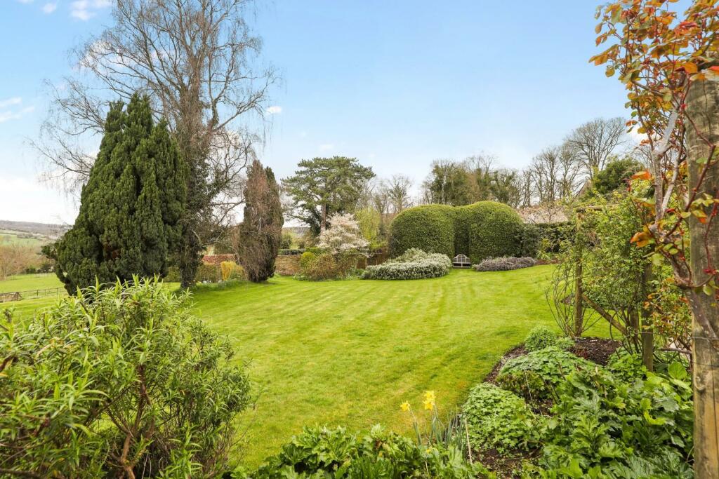 Property photo 38