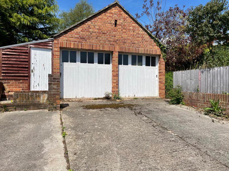 Property photo 35