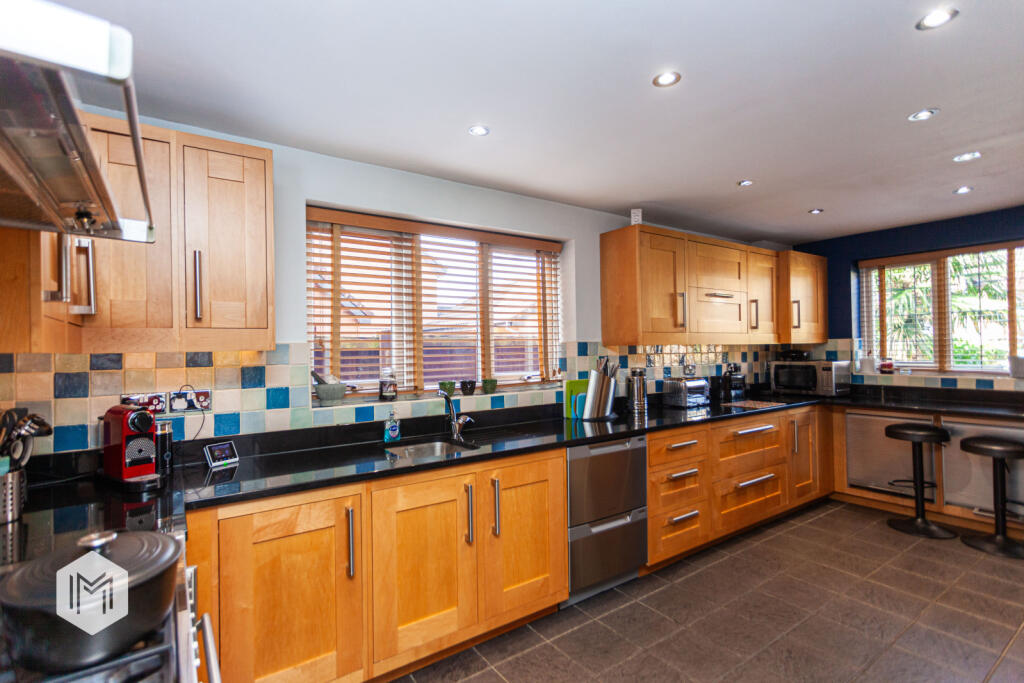 Property photo 34