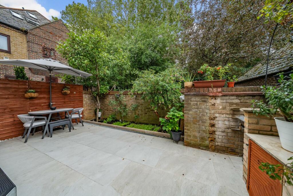 Property photo 16