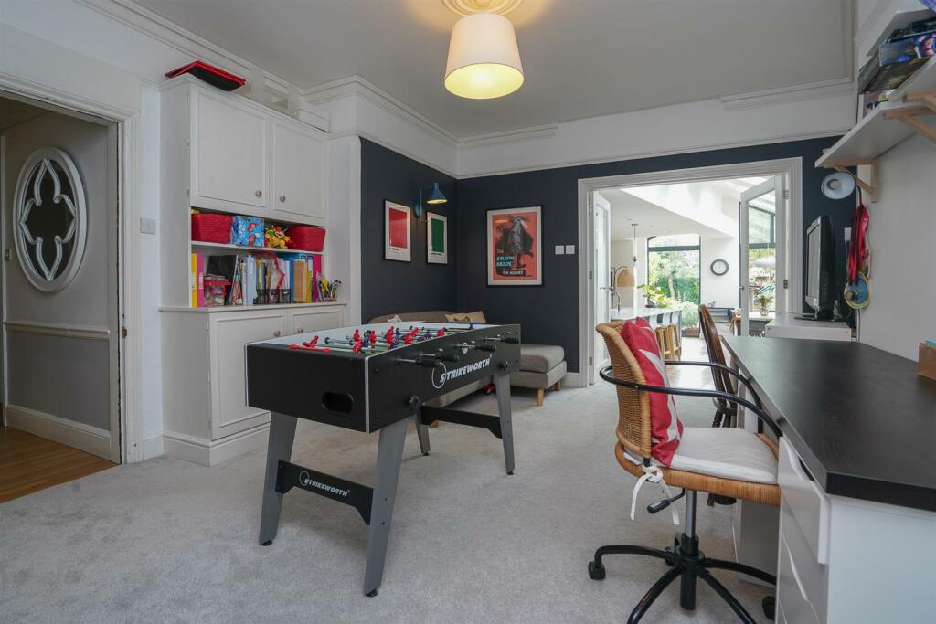 Property photo 31