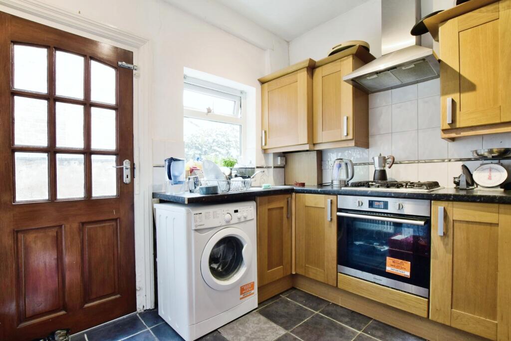 Property photo 43