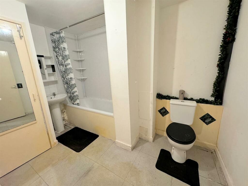 Property photo 24