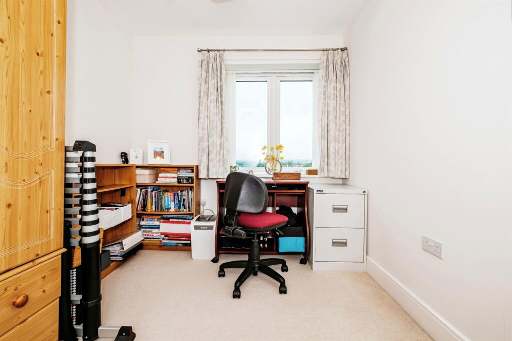 Property photo 16