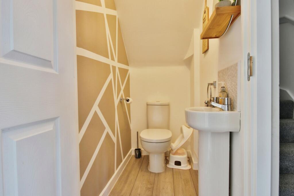 Property photo 34