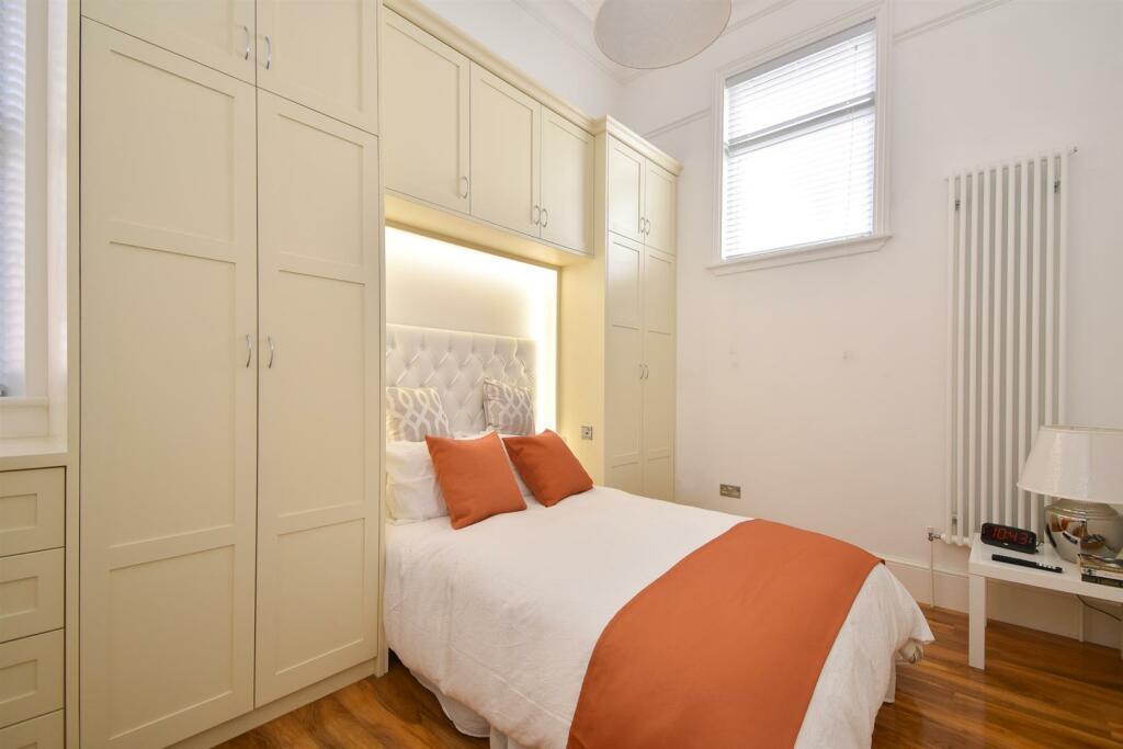 Property photo 28