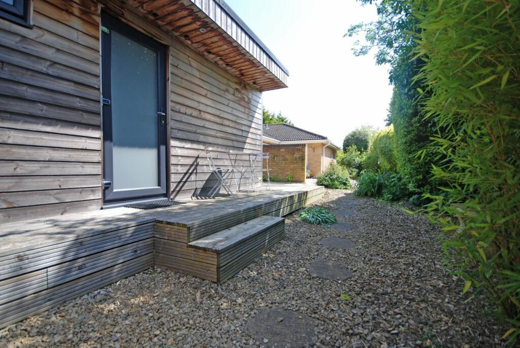 Property photo 32