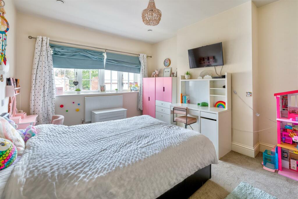 Property photo 33