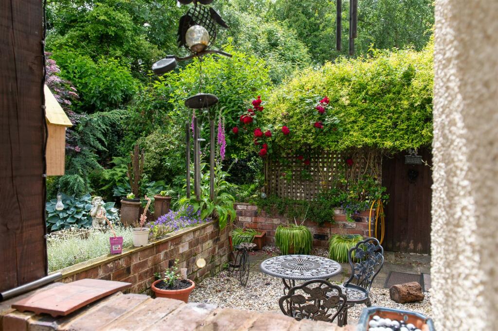 Property photo 24